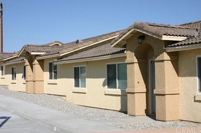 1st image of 6061 Bagley Ave APT 17