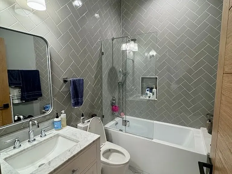2624 N Lincoln Ave — Photo 5