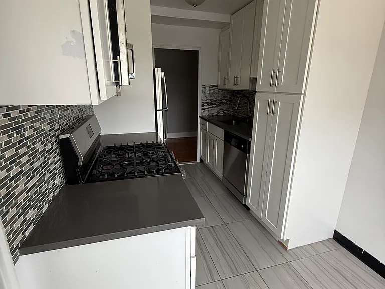 189-04 64th Ave #13E — Photo 7