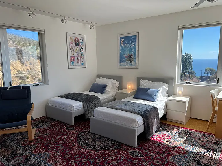 3095 Rambla Pacifico — Photo 5