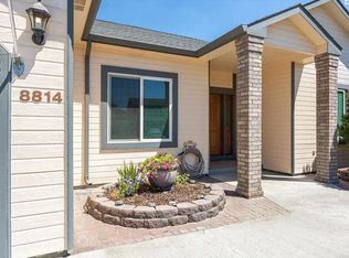 8814 W Hood Ave, Kennewick, WA 99336