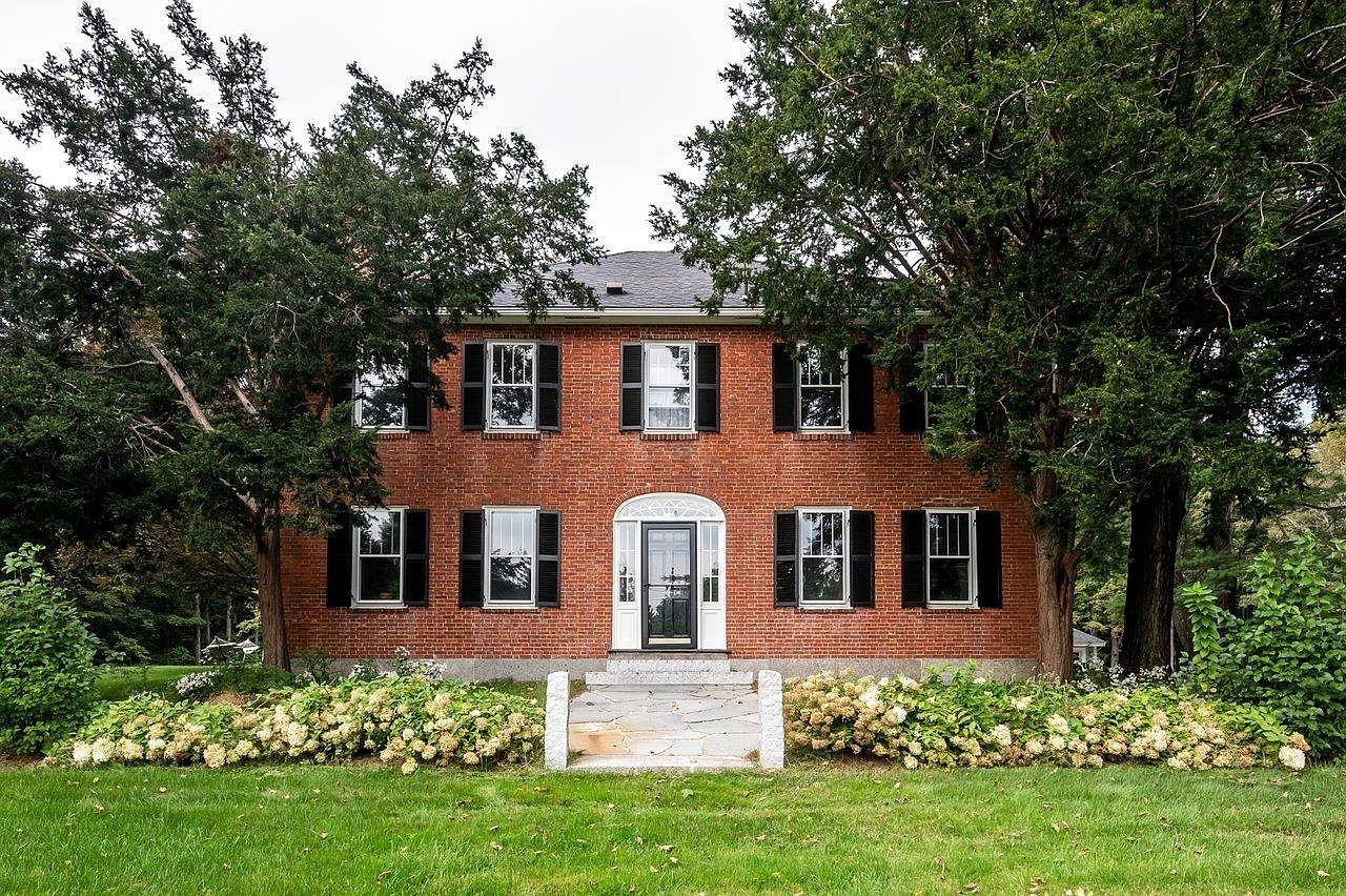 24 Newfields Road, Exeter, NH 03833 Zillow