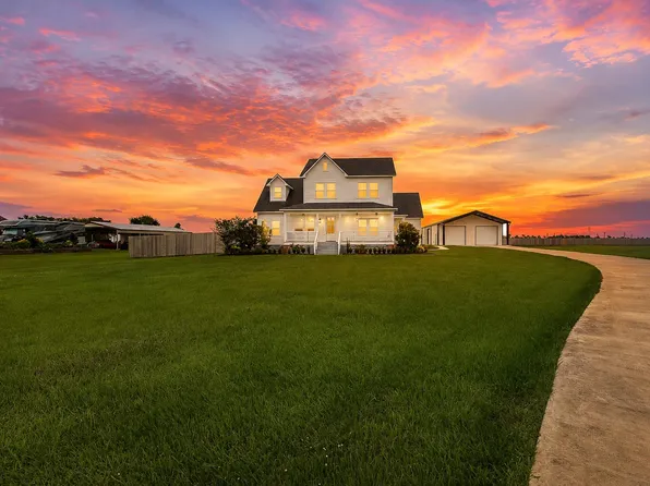 7741 Gossett Rd, Lake Charles, LA 70605