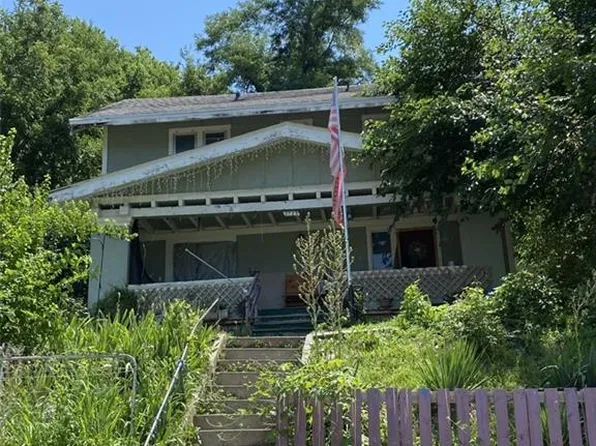 3725 Terrace Ave, Saint Joseph, MO 64504