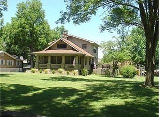 2251 E Grand St, Springfield, MO 65804