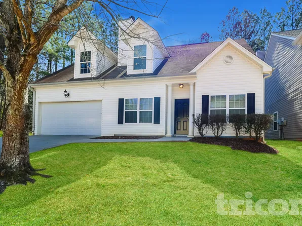 130 Nowell Dr, Fairburn, GA 30213