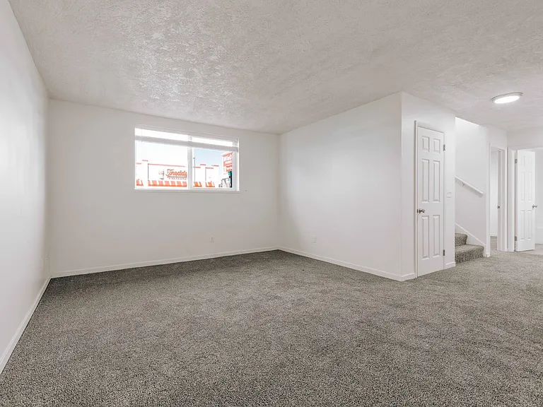 360 N Woodruff Ave #1-4 — Photo 15