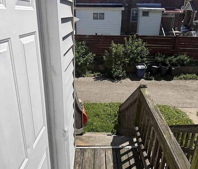 83 Barker Ave — Photo 8