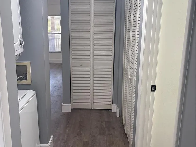 5492 Courtyard Dr #5492 — Photo 10