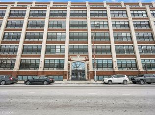 3963 W Belmont Ave UNIT 417, Chicago, IL 60618