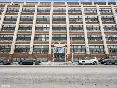 3963 W Belmont Ave UNIT 417, Chicago, IL, 60618