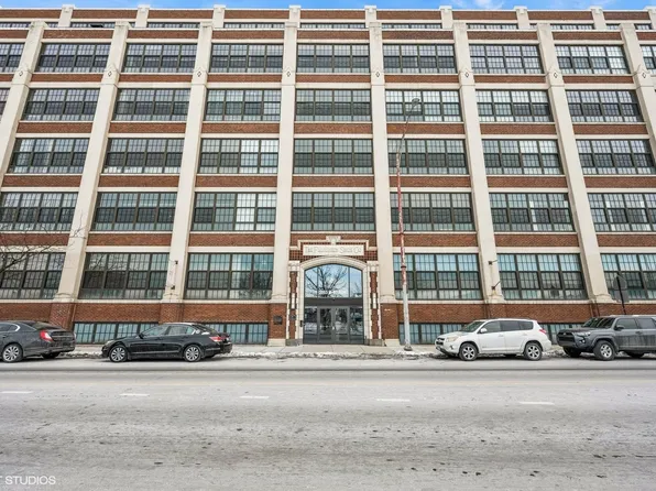 3963 W Belmont Ave Unit 417, Chicago, IL 60618