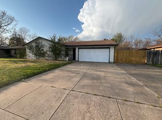 4111 Pyracantha Dr, Arlington, TX 76017