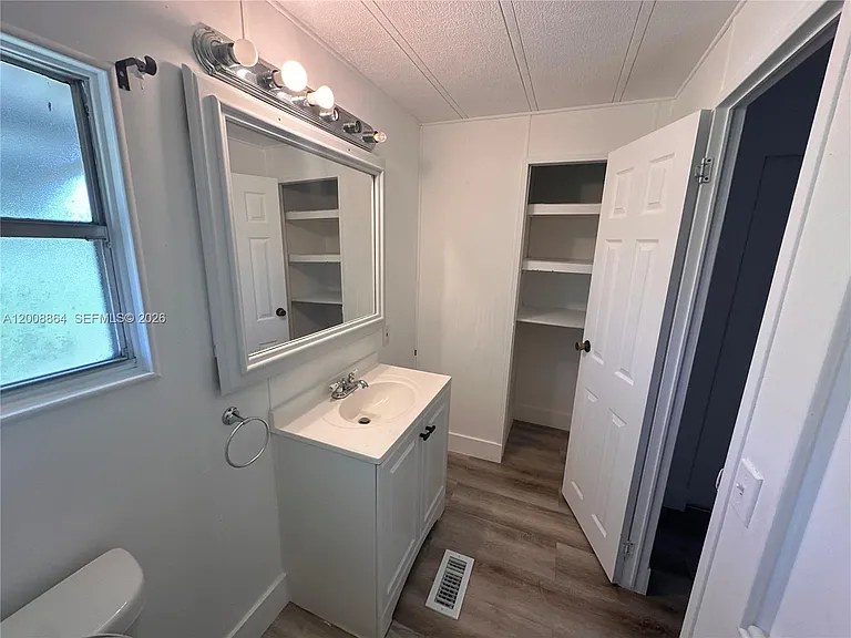 2957 SW 54th St #0 — Photo 10