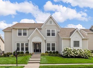 315 Lake Side View Ln, Saint Peters, MO 63376