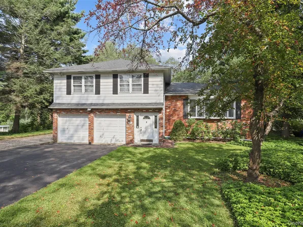 122 Fairmont Road, Mahopac, NY 10541