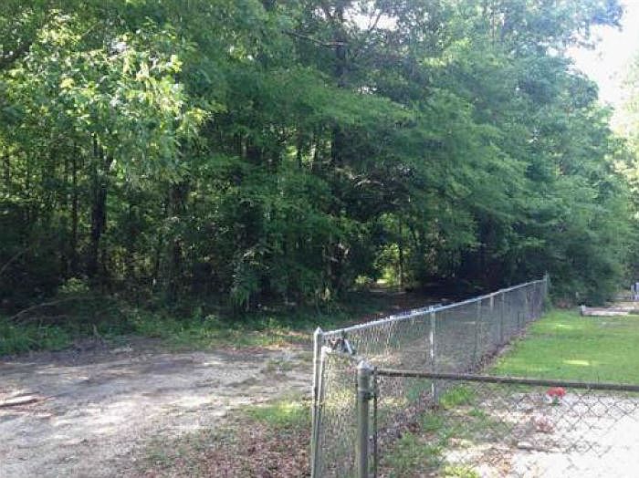 2nd image of 27284 May Edwards Rd