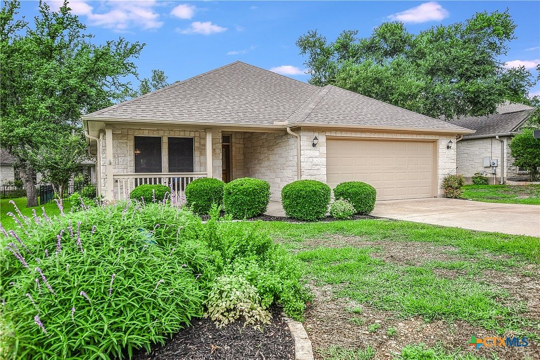 207 Texas Traditions, TX 78628 Zillow
