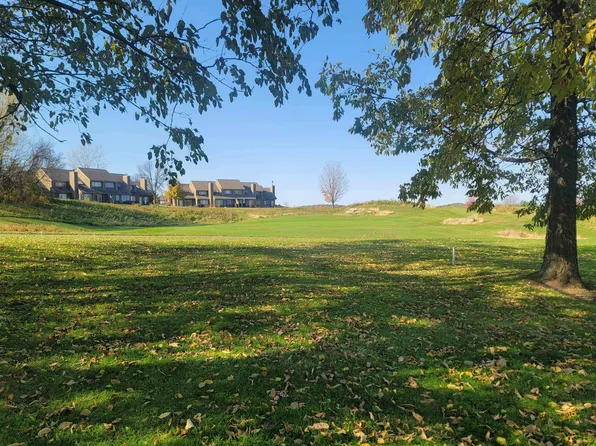 4 Hickory Trl, Galena, IL 61036