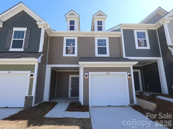 814 Earhart St NW, Concord, NC 28027