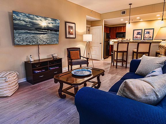 3rd image of 965 Registry Blvd Unit 204