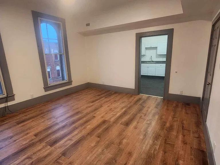 135 Central Ave #4 — Photo 13