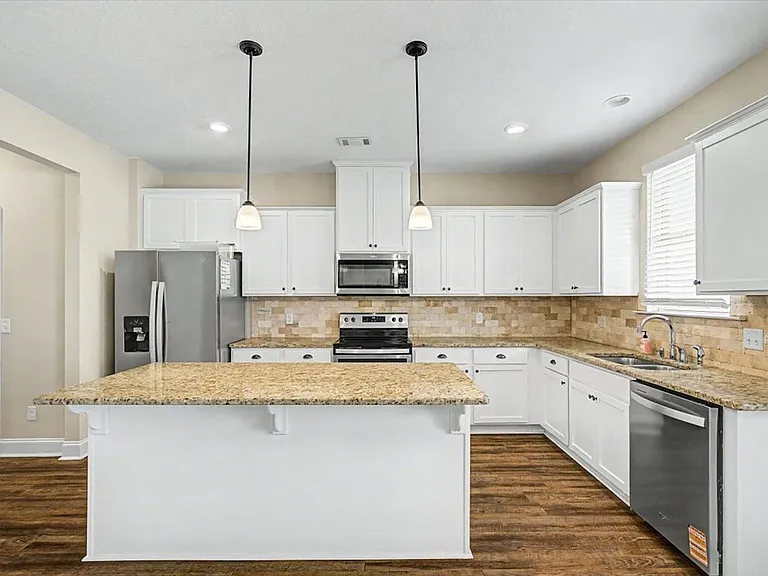 346 Coconut Dr — Photo 9