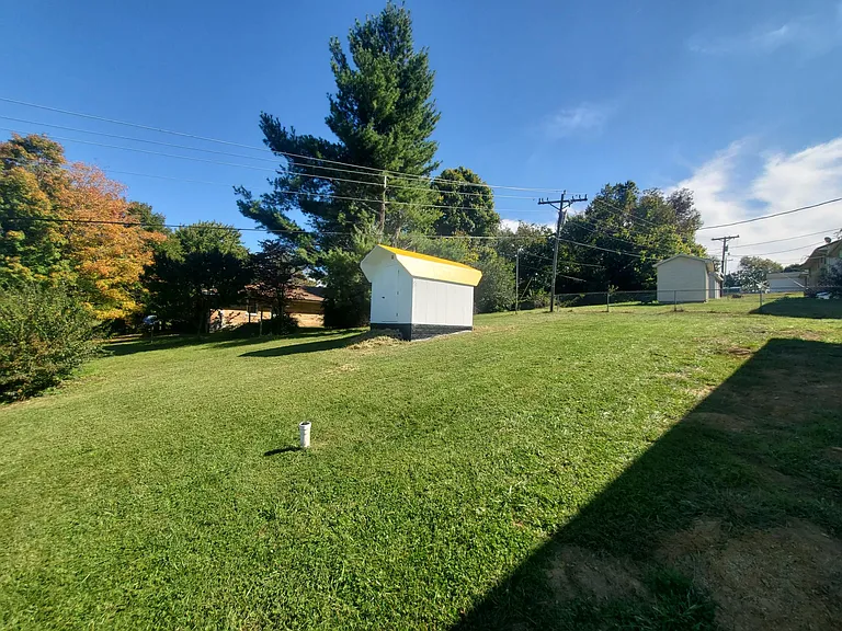 109 Fuller Way #109 — Photo 17