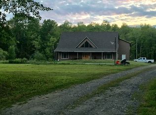 3438 Middle Rd, Sidney, ME 04330