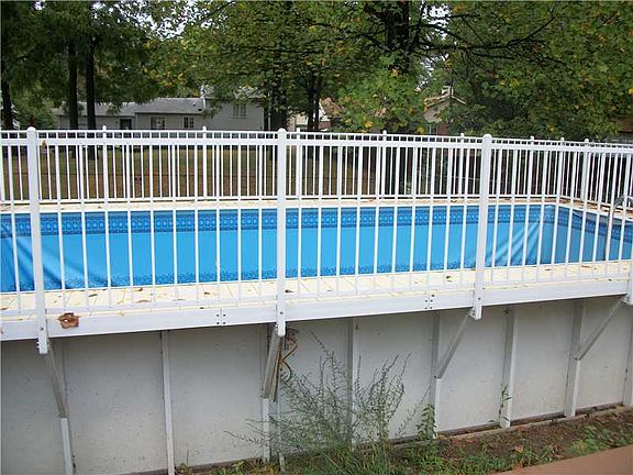 4th image of 8839 Timberwood Dr