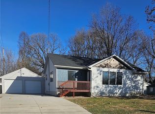 304 E Garfield St, Jefferson, IA 50129