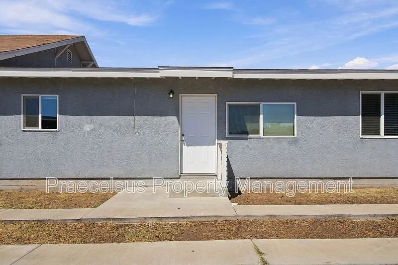 2 bed, 1.0 bath, 1000 sqft, $2,795 — Photo 2
