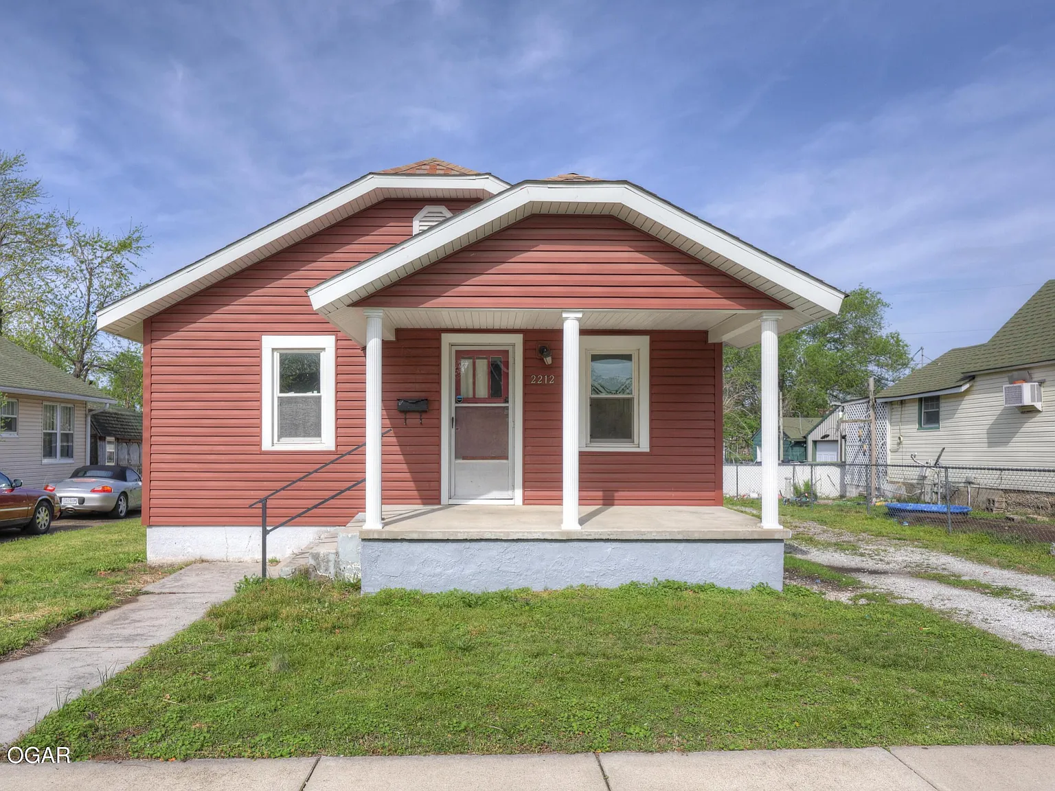 2 bed, 1.0 bath, 860 sqft, $1,000 — Photo 2