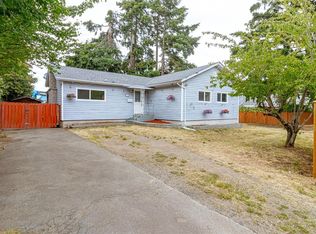 2912 Phipps Rd, Langford, BC V9B 3V9