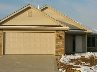 257 Crossbridge Pl, Fort Wayne, IN 46825