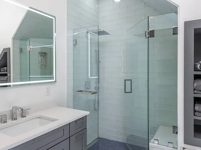 33 Pitt St #1 — Photo 17