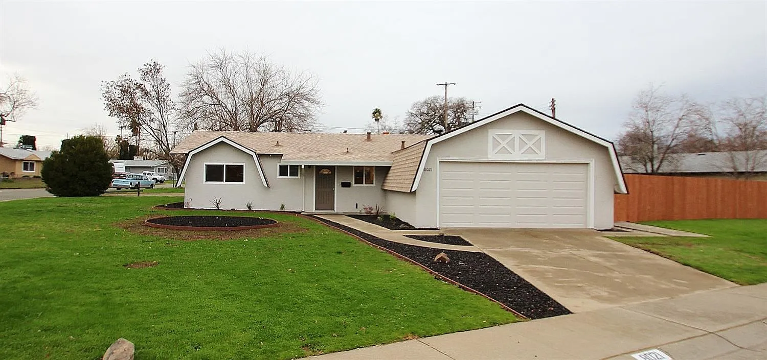 8021 Buttonwood Way photo 1