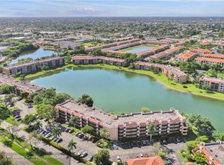 5813 Coral Lake Dr #201, Margate, FL 33063