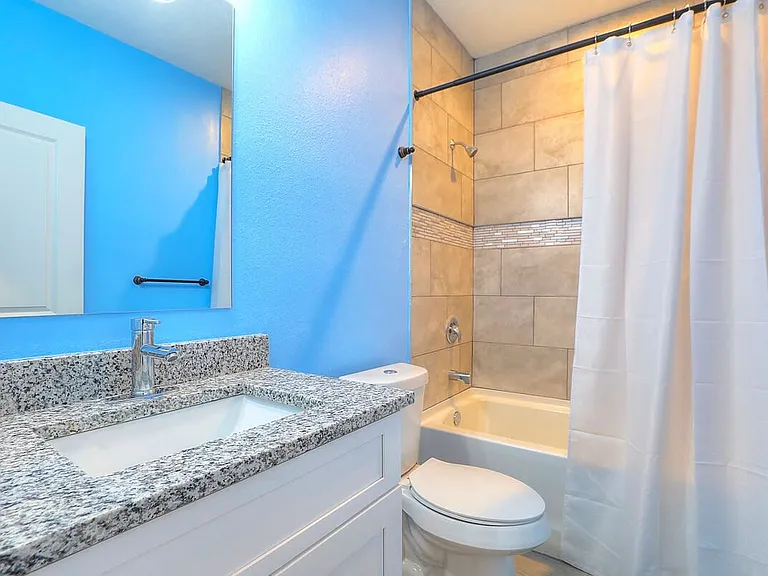 468 Lake Shore Pkwy — Photo 48