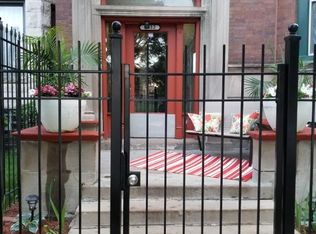 5822 S Indiana Ave, Chicago, IL 60637
