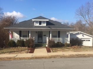 121 College St, Greenville, KY 42345