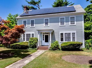 67 Dewey St, Huntington, NY 11743