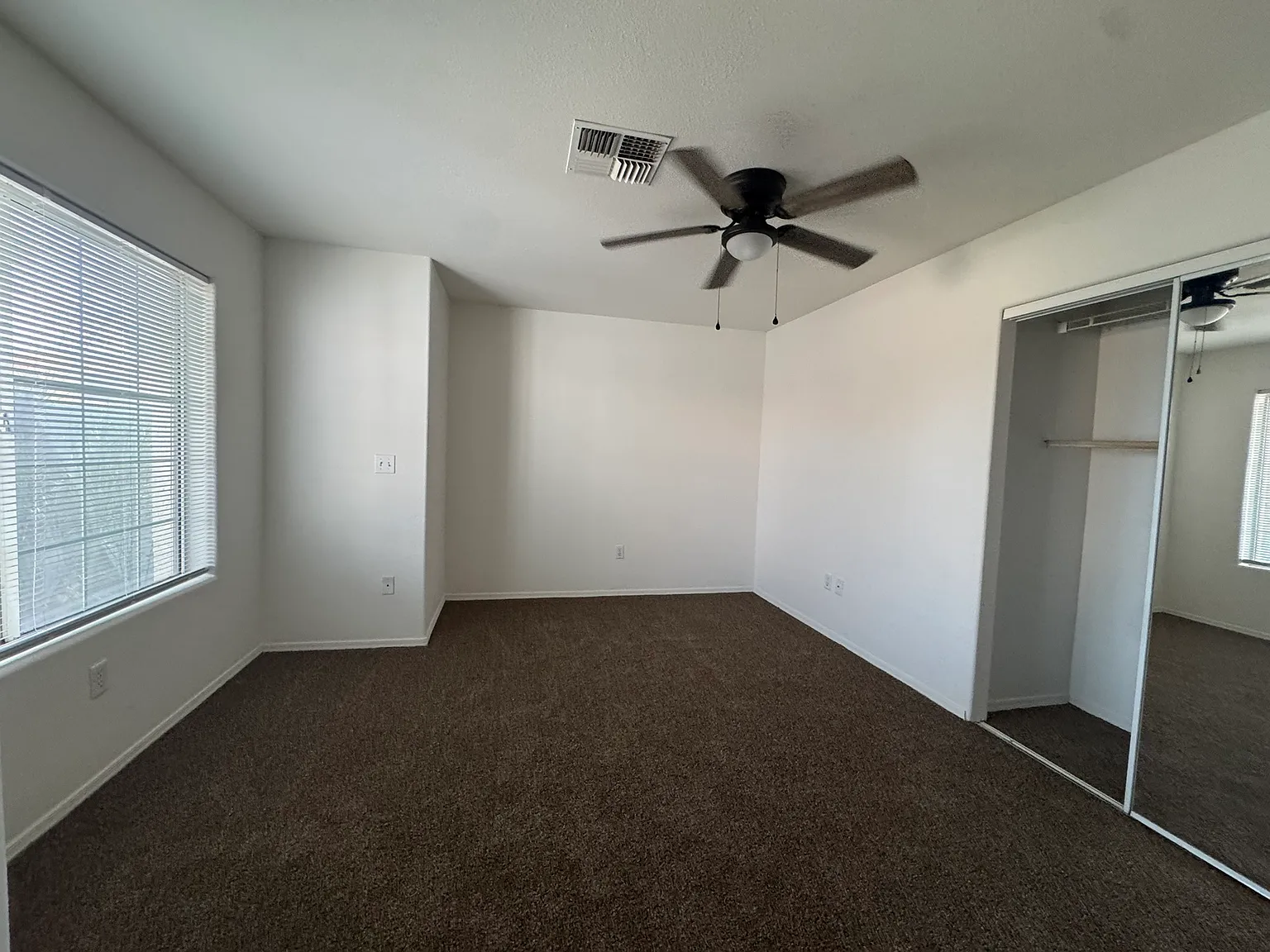 2 bed, 1528 sqft, $1,450 — Photo 2