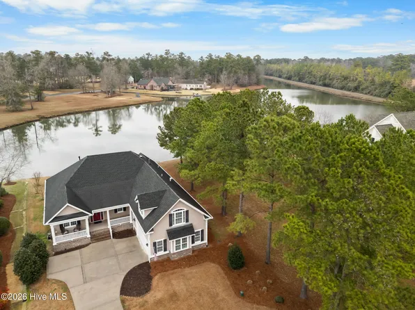 105 Cardinal Lake Drive, Wallace, NC 28466