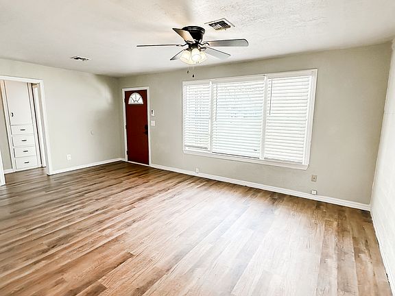 2nd image of 1501 NW 18th St