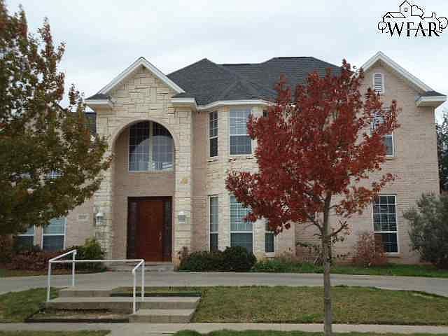 1st image of 4806 Bridge Creek Dr