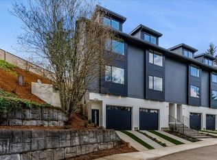 9760 SW 34th Pl, Portland, OR 97219