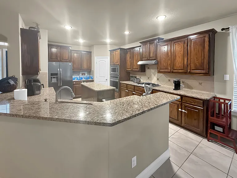 10700 Lariat Trail Dr — Photo 4