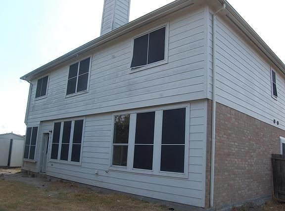 2nd image of 15939 Breanna Ln