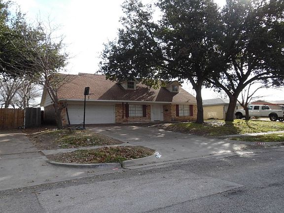 3rd image of 1609 Camara Ct